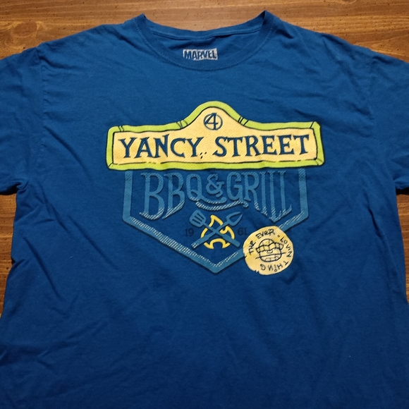 FANTASTIC FOUR T-SHIRT - Large // Marvel Comics Funny Tee Shirt Yancy Street BBQ - Picture 6 of 7
